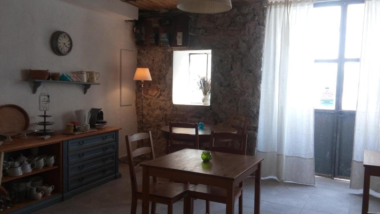 أوبس Ana'S Guest House Chambres D'Hotes المظهر الخارجي الصورة